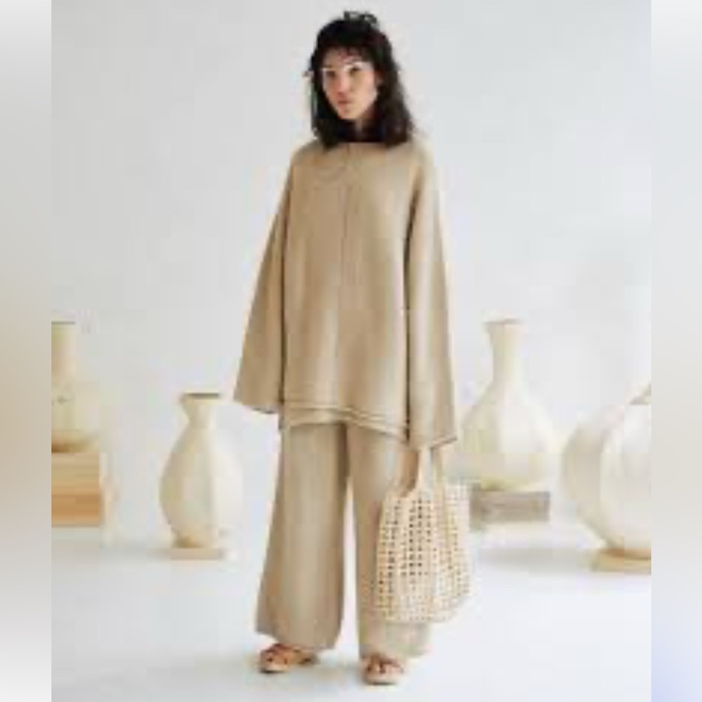 Lauren MANOOGIAN sweater and pants